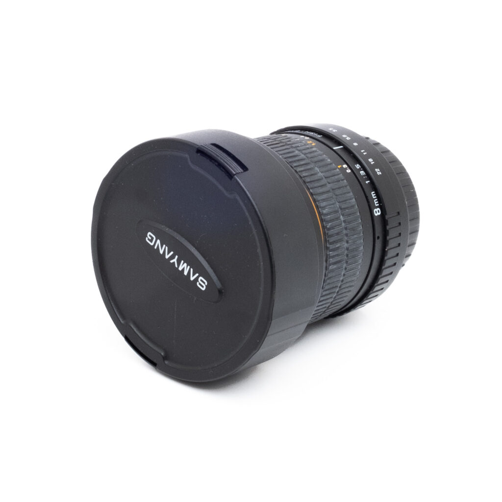 Samyang 8mm f35 Canon-3-2 Samyang 8mm f/3.5 Fisheye CS Canon EF-S - Käytetty