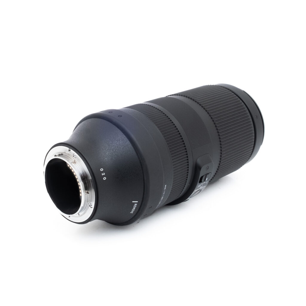 Sigma 100-400mm f/5-6.3 C DG DN OS Sony - Käytetty