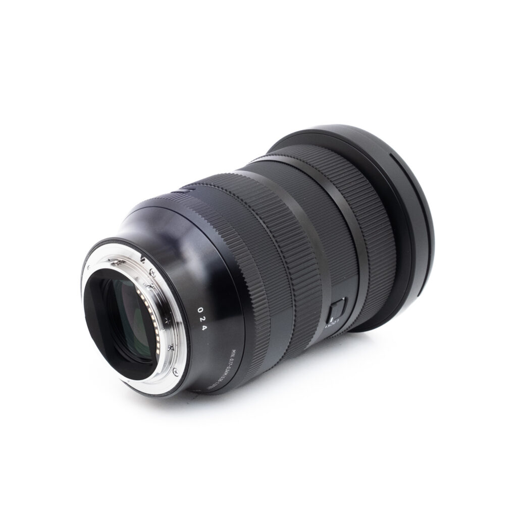 Sigma 24-70mm f28 DG DN II Sony-1 Sigma Art 24-70mm f/2.8 DG DN II Sony FE (sis. ALV 25,5%) - Käytetty