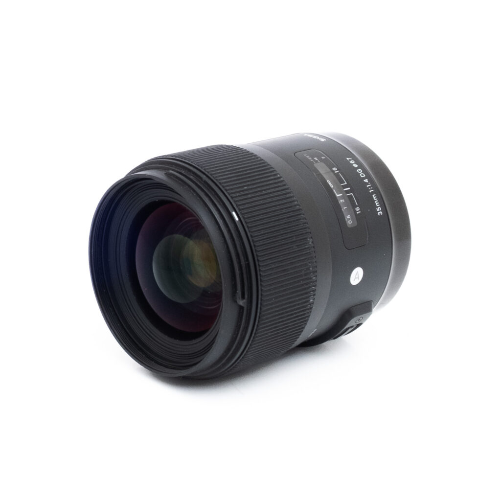 Sigma 35mm f14 DG Canon-2 Sigma Art 35mm f/1.4 DG HSM Canon EF - Käytetty