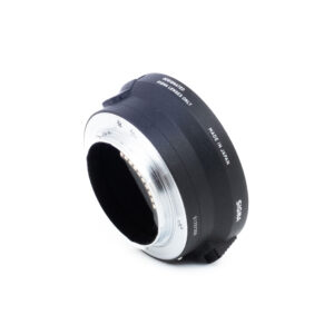 Sigma MC-11 EF E-1 Sigma MC-11 adapteri (sis. ALV 25,5%) - Käytetty