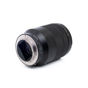 Sony 24-70mm f4 ZA-1 Sony FE 24-70mm f/4 Vario-Tessar ZA OSS - Käytetty