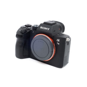 Sony A7 III-5 Sony A7 III (SC 24000) - Käytetty