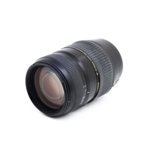 Tamron 70-300mm f4-56 Canon-2 Tamron AF 70-300mm f/4-5.6 Di LD MACRO Canon EF - Käytetty