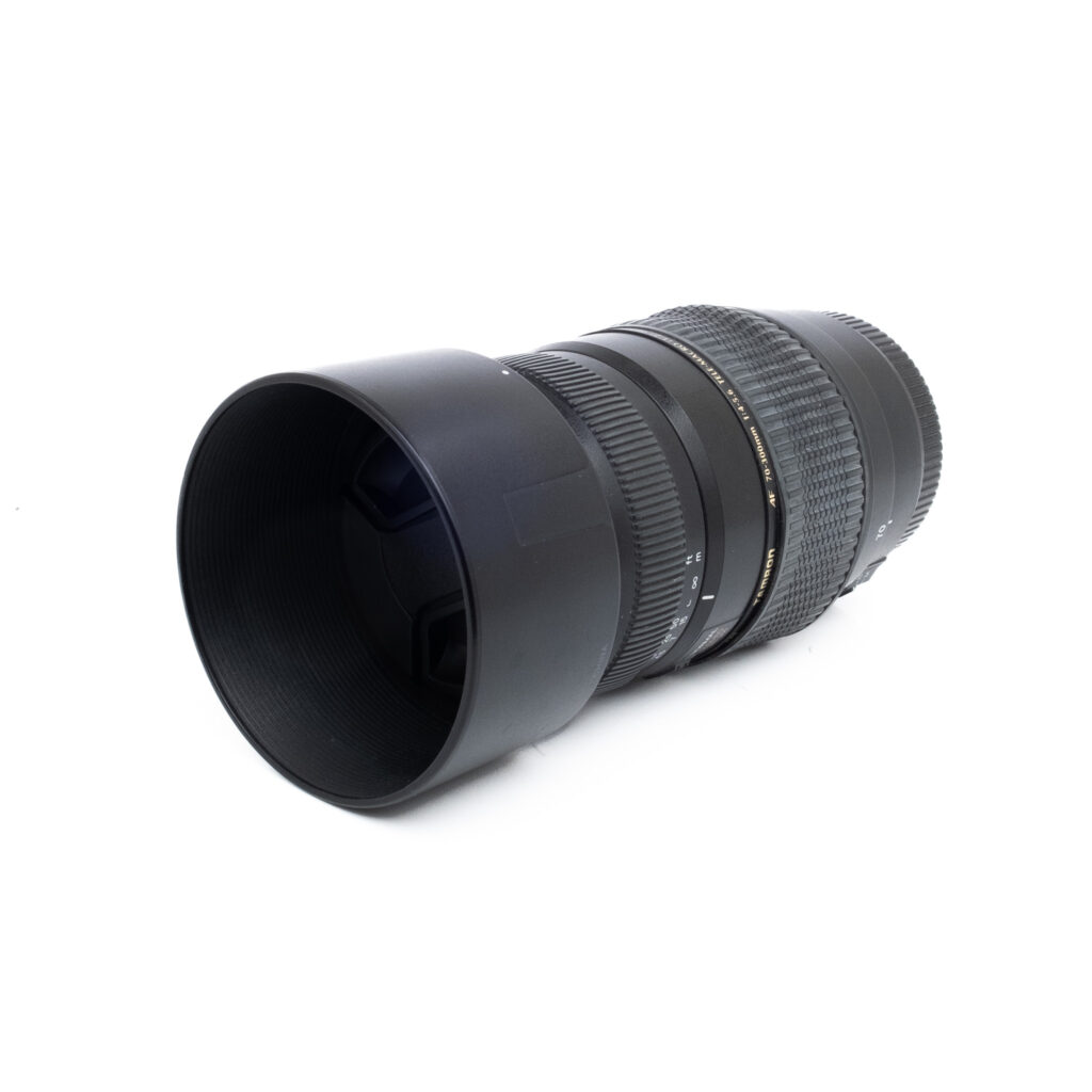 Tamron 70-300mm f4-56 Canon-3 Tamron AF 70-300mm f/4-5.6 Di LD MACRO Canon EF - Käytetty
