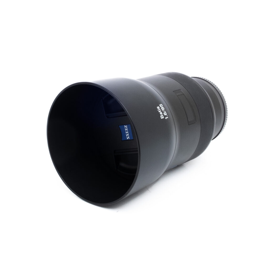 Zeiss Sonnar 85mm f18-3 Zeiss Batis 85mm f/1.8 Sony FE - Käytetty