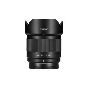 1739449451_914 Viltrox AF 25mm F/1.7 -objektiivi, Fuji X, kuvassa vastavalosuoja ja teksti "AF 25/1.7 XF" tynnyrissä valkoista taustaa vasten.