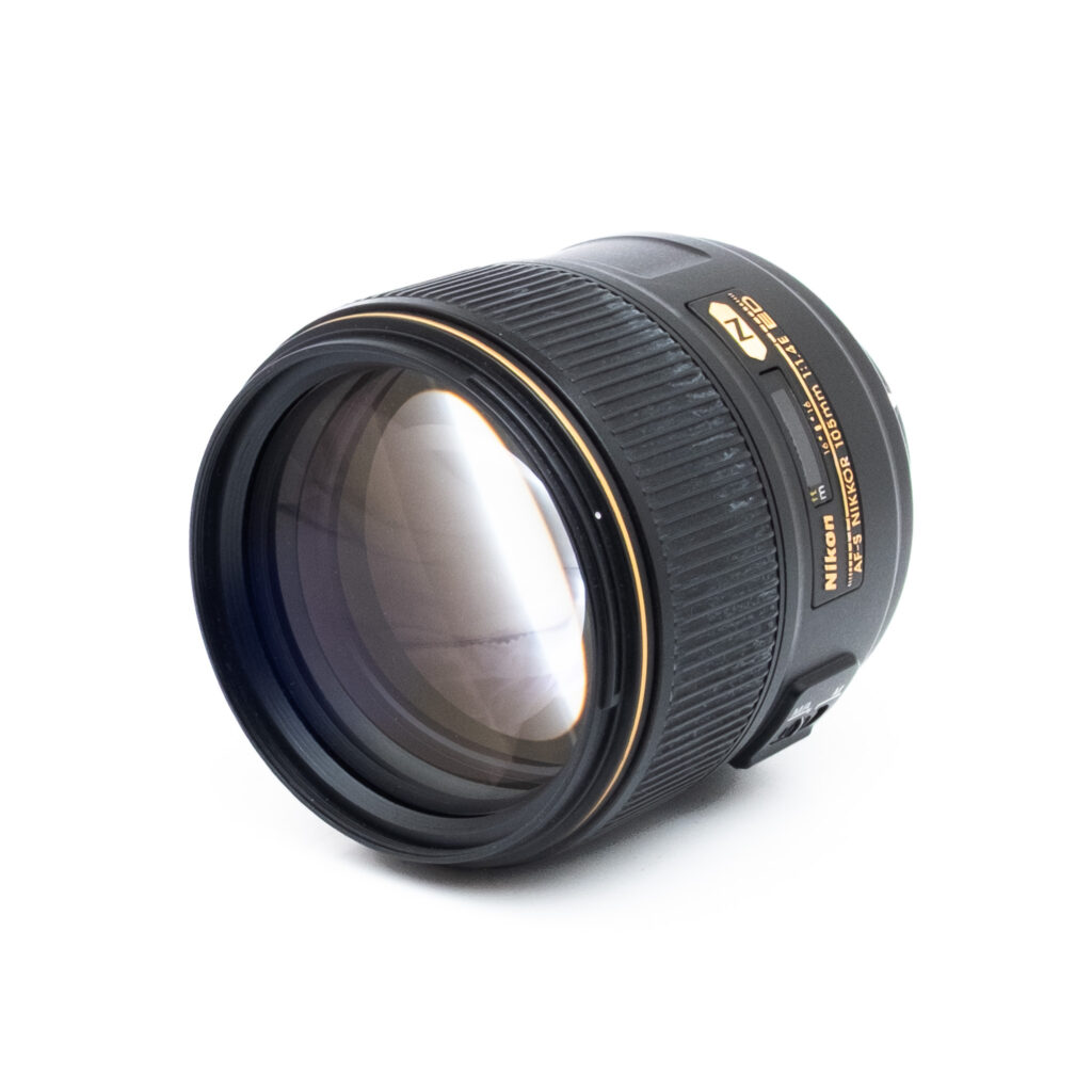 Nikon 105mm f14E ED-2 Nikon AF-S Nikkor 105mm f/1.4E ED (sis. ALV 25,5%) - Käytetty