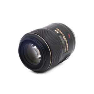 Nikon 105mm f28G ED VR-2 Nikon AF-S Micro-Nikkor 105mm f/2.8G VR ED - Käytetty
