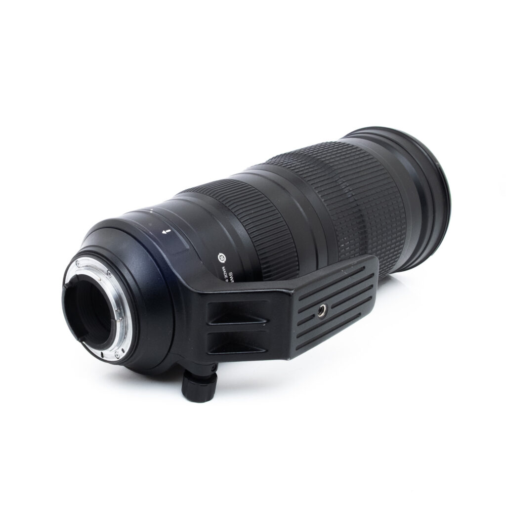 Nikon 200-500mm f56E ED VR-1-2 Nikon AF-S Nikkor 200-500mm f/5.6E ED VR (sis. ALV 25.5%) - Käytetty