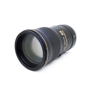 Nikon 300mm f4E PF ED VR-2 Nikon Nikkor AF-S 300mm f/4 E PF ED VR (sis. ALV 25.5%) - Käytetty