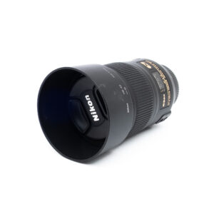Nikon 60mm f28G ED-3 Nikon Micro Nikkor 60mm f/2.8G ED - Käytetty