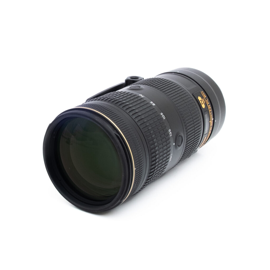 Nikon 70-200mm f28E FL ED VR-2 Nikon AF-S Nikkor 70-200mm f/2.8E FL ED VR (takuu 6kk) - Käytetty