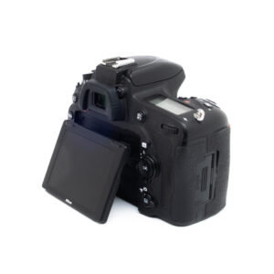 Nikon D750 (SC 56000, sis. ALV 25,5%) - Käytetty