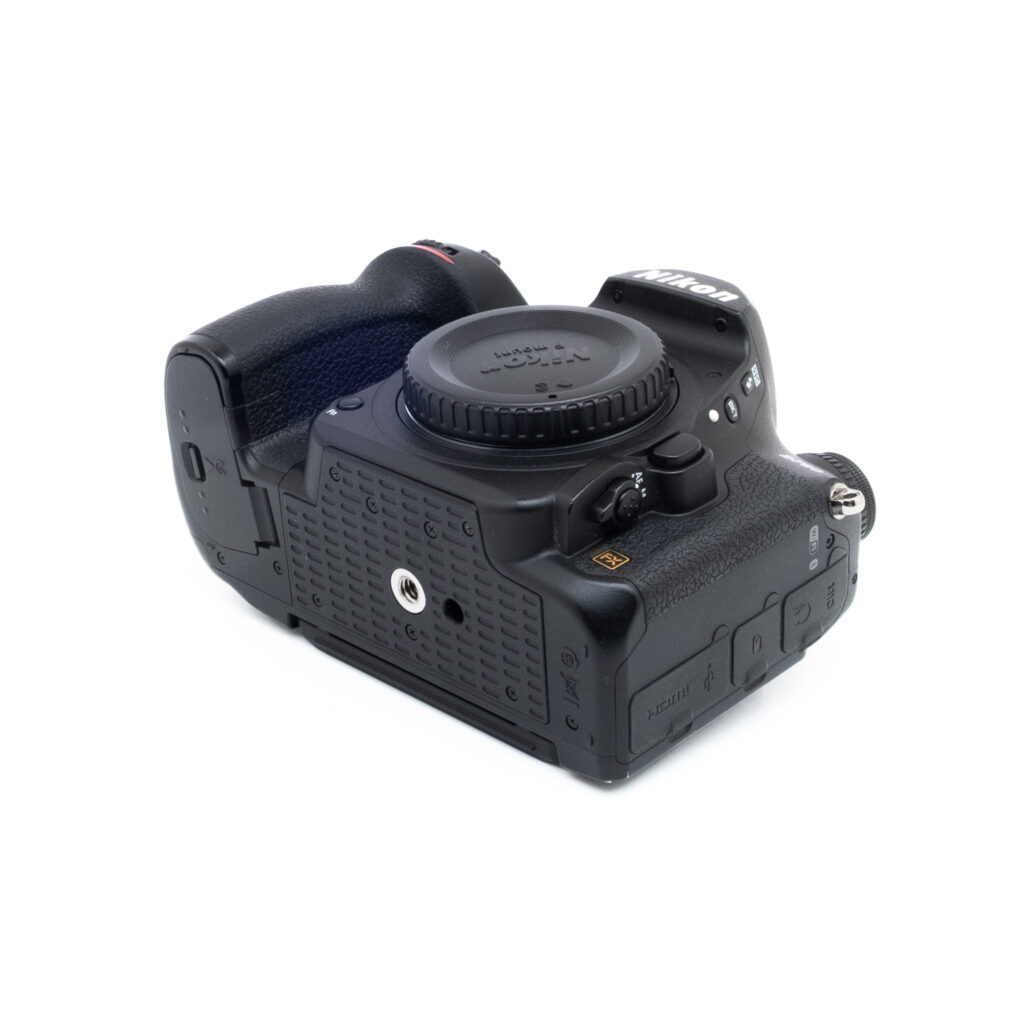 Nikon D780 (SC 32000, sis. ALV 25,5%) - Käytetty