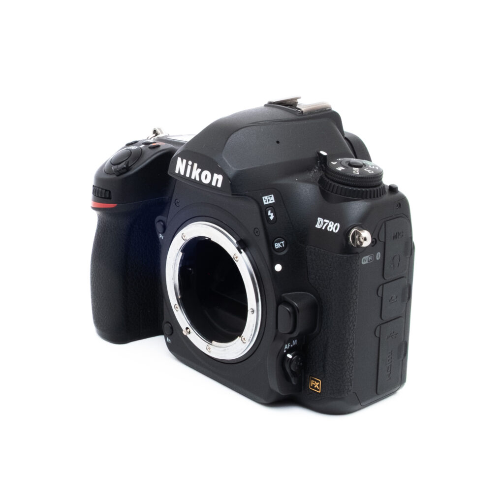 Nikon D780 (SC 32000, sis. ALV 25,5%) - Käytetty