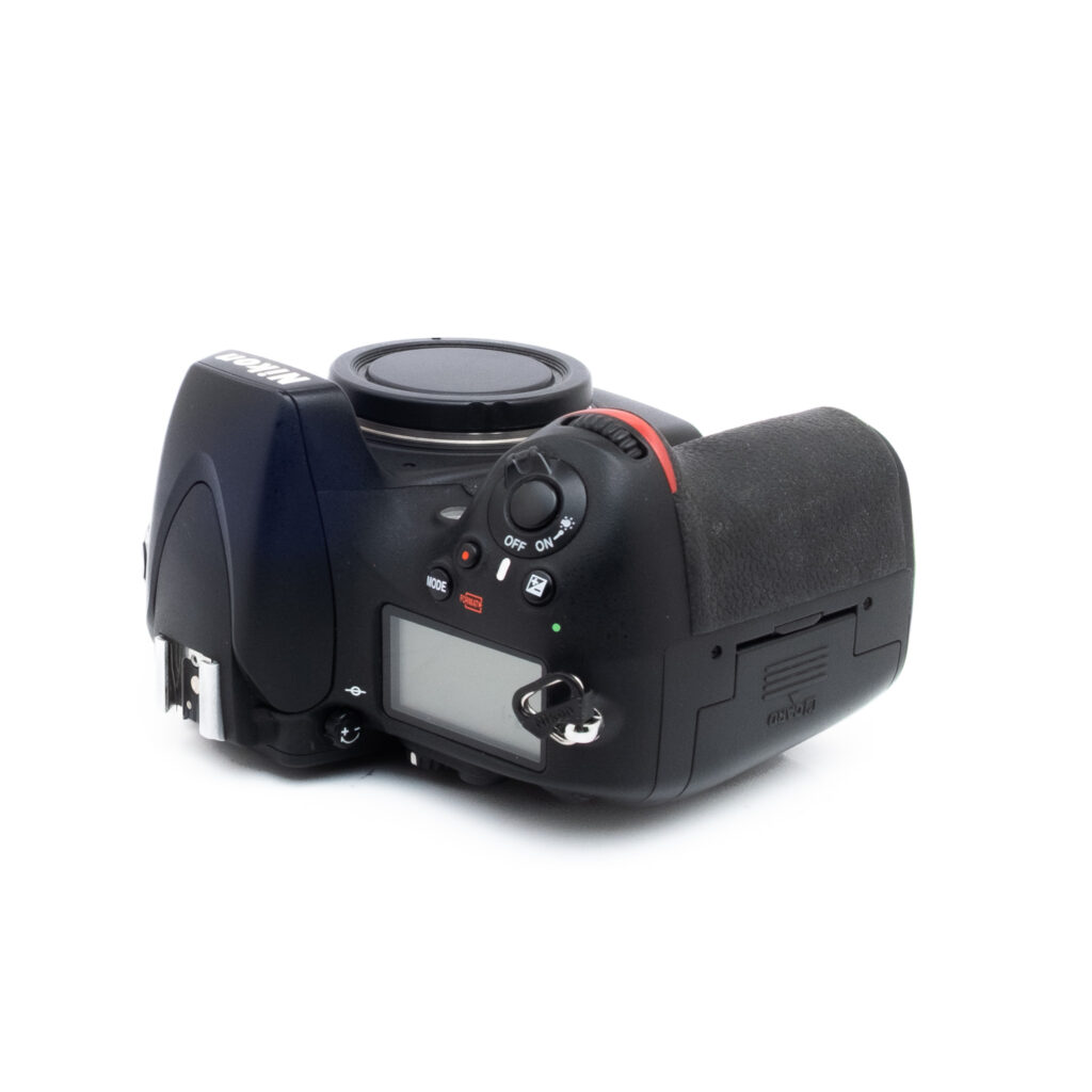 Nikon D800 9871-2 Nikon D800 (SC 110k, sis. ALV 25.5%) - Käytetty