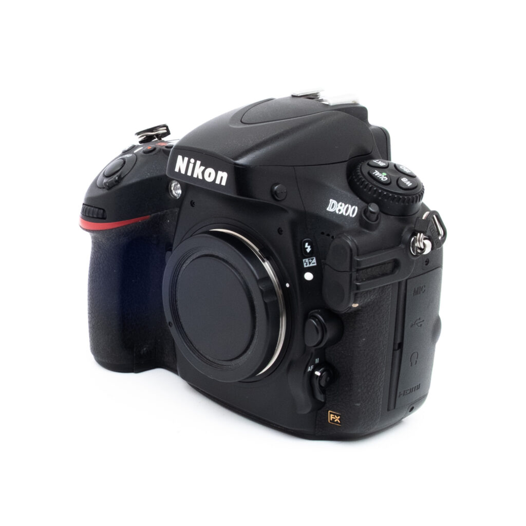 Nikon D800 9871-5 Nikon D800 (SC 110k, sis. ALV 25.5%) - Käytetty