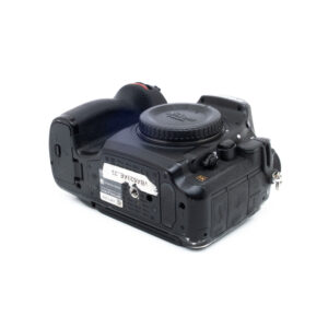 Nikon D850 1447-1 Nikon D850 (SC 120k, sis. ALV 25.5%) - Käytetty