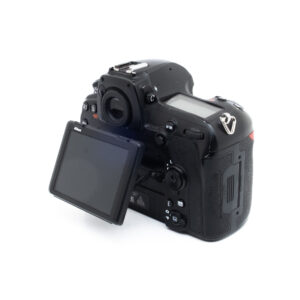 Nikon D850 1447-3 Nikon D850 (SC 120k, sis. ALV 25.5%) - Käytetty