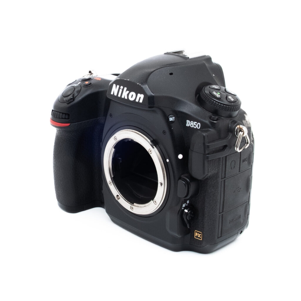 Nikon D850 1447-4 Nikon D850 (SC 120k, sis. ALV 25.5%) - Käytetty