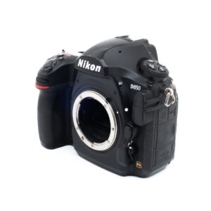 Nikon D850 1447-4 Nikon D850 (SC 120k, sis. ALV 25.5%) - Käytetty