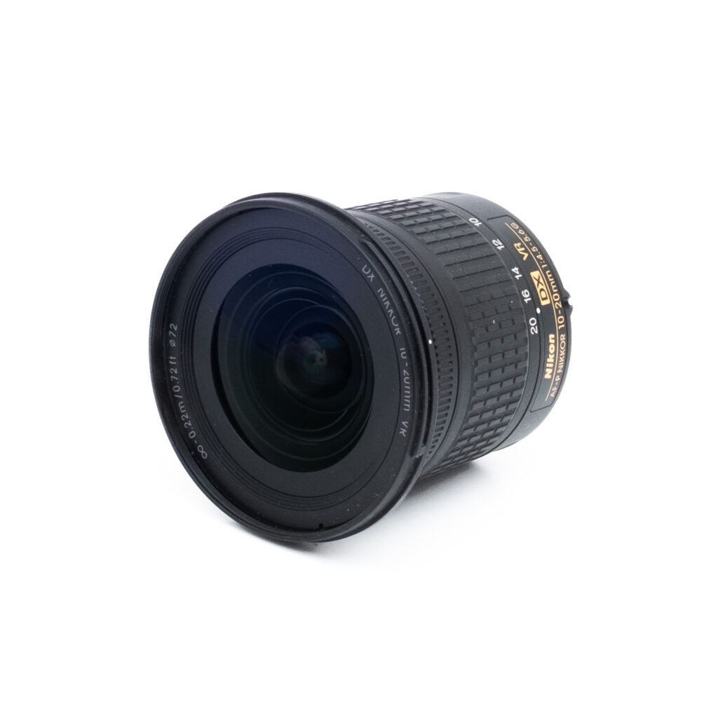Nikon DX 10-20mm f45-56 G VR-2 Nikon AF-P Nikkor 10-20mm f/4.5-5.6 G DX VR (Kunto K5, sis. ALV 25,5%) - Käytetty
