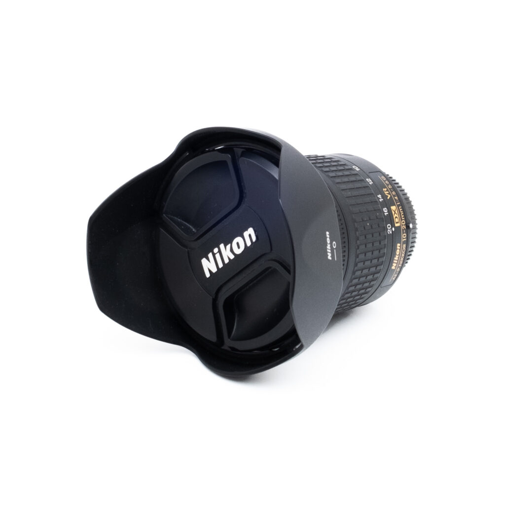 Nikon DX 10-20mm f45-56 G VR-3 Nikon AF-P Nikkor 10-20mm f/4.5-5.6 G DX VR (Kunto K5, sis. ALV 25,5%) - Käytetty