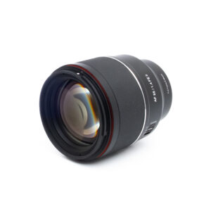 Samyang 85mm f14 FE II-2 Samyang AF 85mm f/1.4 II - Käytetty