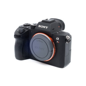 Sony A7R III-5 Sony A7R III (SC 20500) – Käytetty