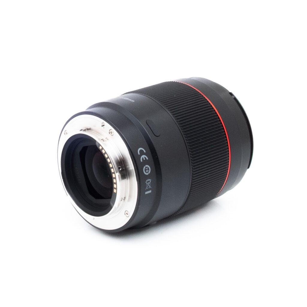 YnLens YN85mm f18S DF DSM Sony-1 Yongnuo 85mm f/1.8 DF DSM Sony FE - Käytetty