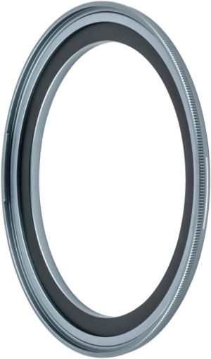800q-01_131191 Close-up of a NiSi JetMag Pro 95 adapter ring 86 mm with metal brushed edges, shown on a white background.