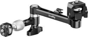 800q-01_132678 SmallRig 5141 Magic Arm Support on musta ja hopeinen säädettävä kameran kiinnitysvarsi, jossa on useita niveliä, kiinnittimiä ja kiinnityspisteitä lisävarusteiden kiinnittämiseen kamerarigiin.