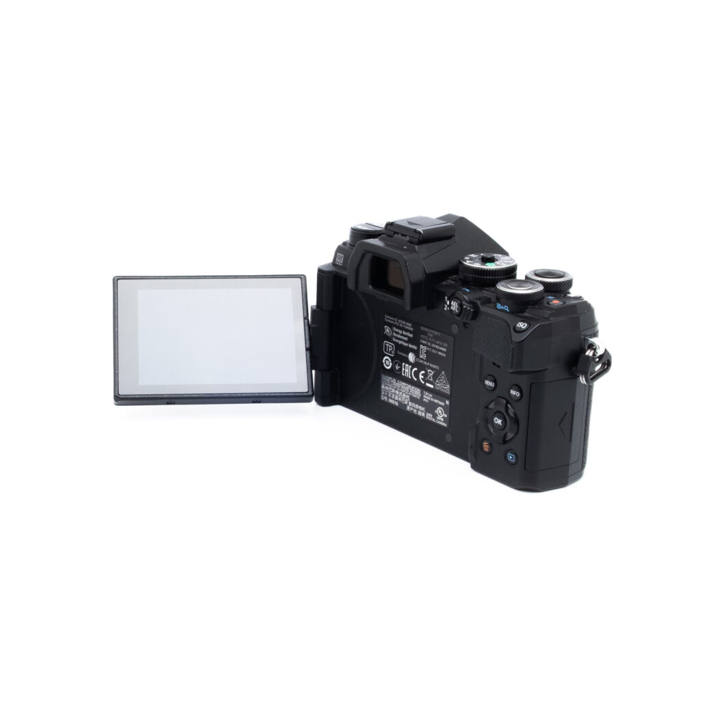 Olympus E-M5 III-3 Olympus OM-D E-M5 Mark III (SC 7000) - Käytetty