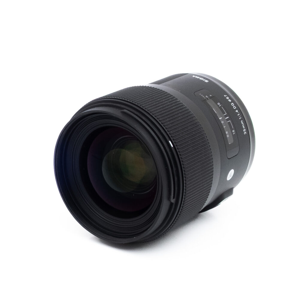 Sigma 35mm f14 DG Nikon-2-3 Sigma Art 35mm f/1.4 DG Nikon F - Käytetty