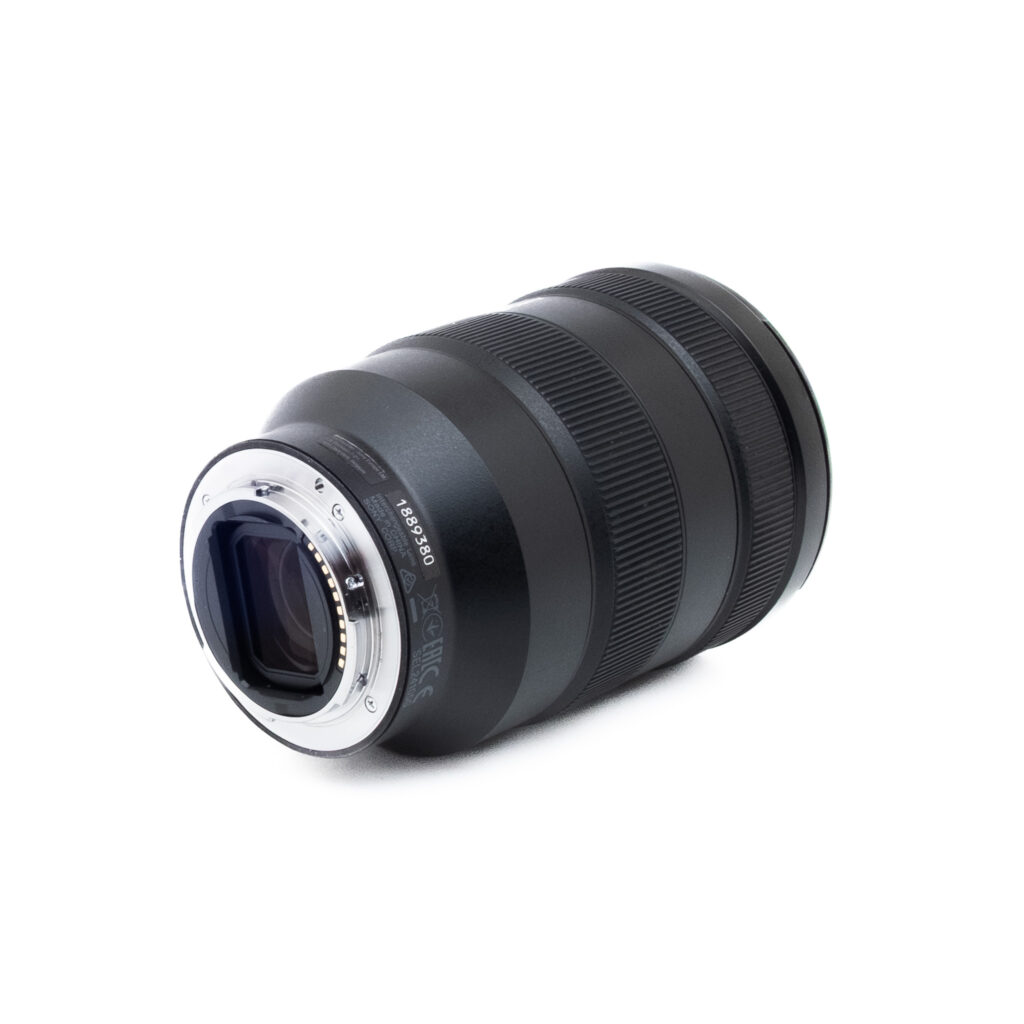 Sony 24-105mm f4 G OSS-1 Sony FE 24-105mm f/4 G OSS - Käytetty