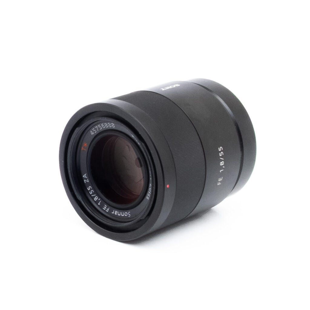 Sony 55mm f18 ZA-2 Sony FE Sonnar T* 55mm f/1.8 ZA - Käytetty