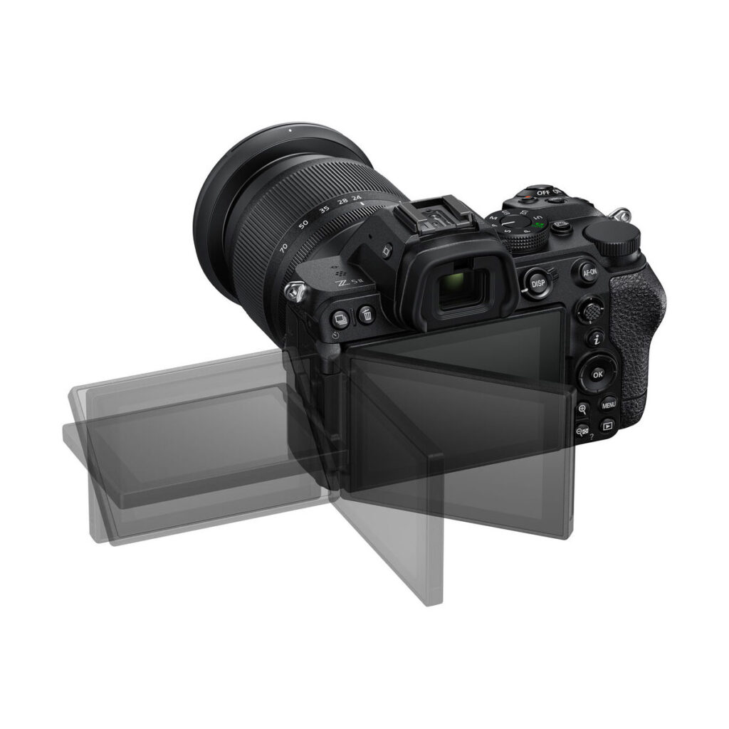 nikon_z5_ii_02 Nikon Z5 II + Nikkor Z 24-70mm f/4 -kamerapaketti