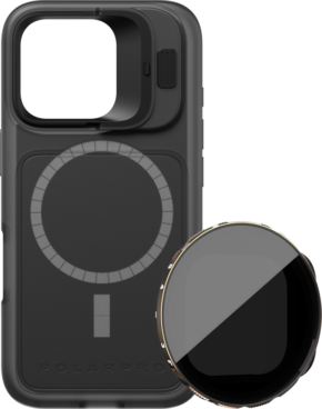 800q-01_131154 PolarPro-pakkaus, jossa on musta LiteChaser iPhone 16 Pro Base Case ja sen vieressä irrotettava VND 3-5 -kamerasuodatin.
