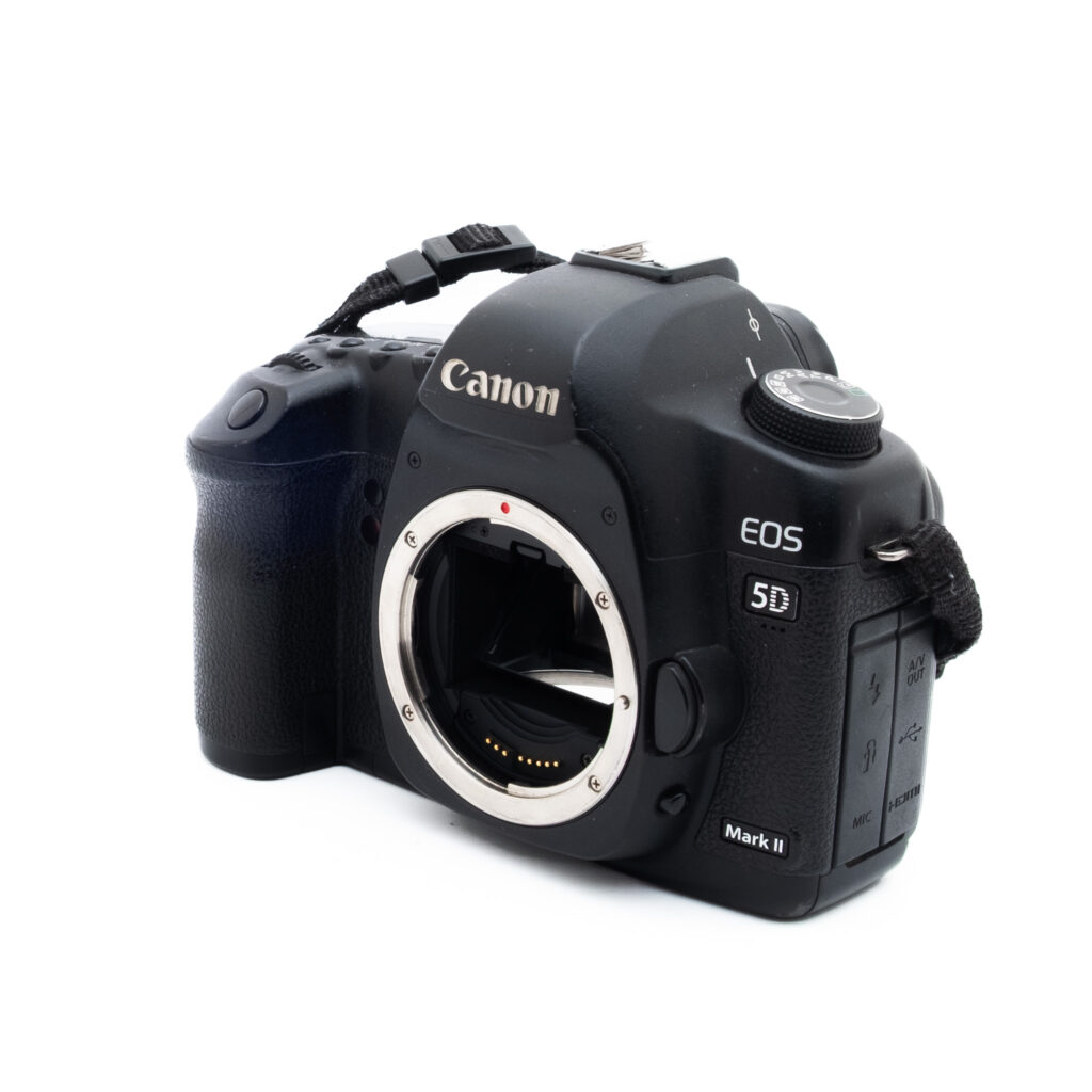 Canon 5D Mark II-4 Canon EOS 5D Mark II (SC 106000) - Käytetty