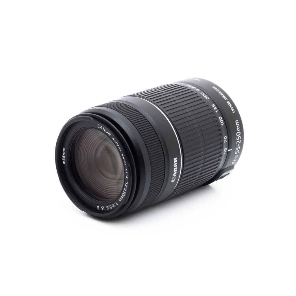 Canon EF-S 55-250mm f4-56 IS II-2 Canon EF-S 55-250mm f/4-5.6 IS II - Käytetty