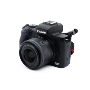 Canon EOS M50 (SC 8000) + 15-45mm - Käytetty