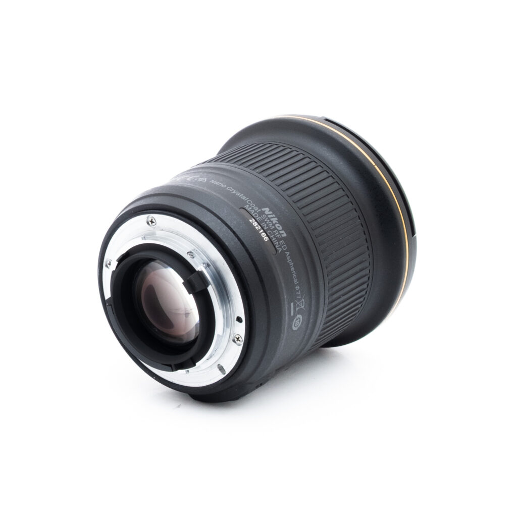 Nikon 20mm f18G ED-1 Nikon AF-S Nikkor 20mm f/1.8G ED (Kunto K5) - Käytetty