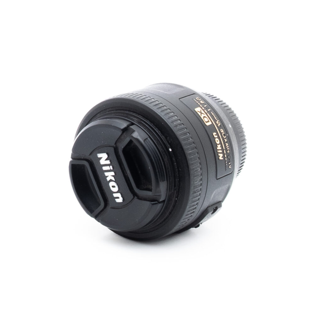 Nikon 35mm f18 G-3 Nikon AF-S Nikkor 35mm f/1.8 G DX - Käytetty