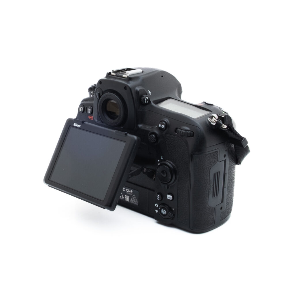 Nikon D850 6699-3 Nikon D850 (SC 50000, sis. ALV 25,5%) - Käytetty