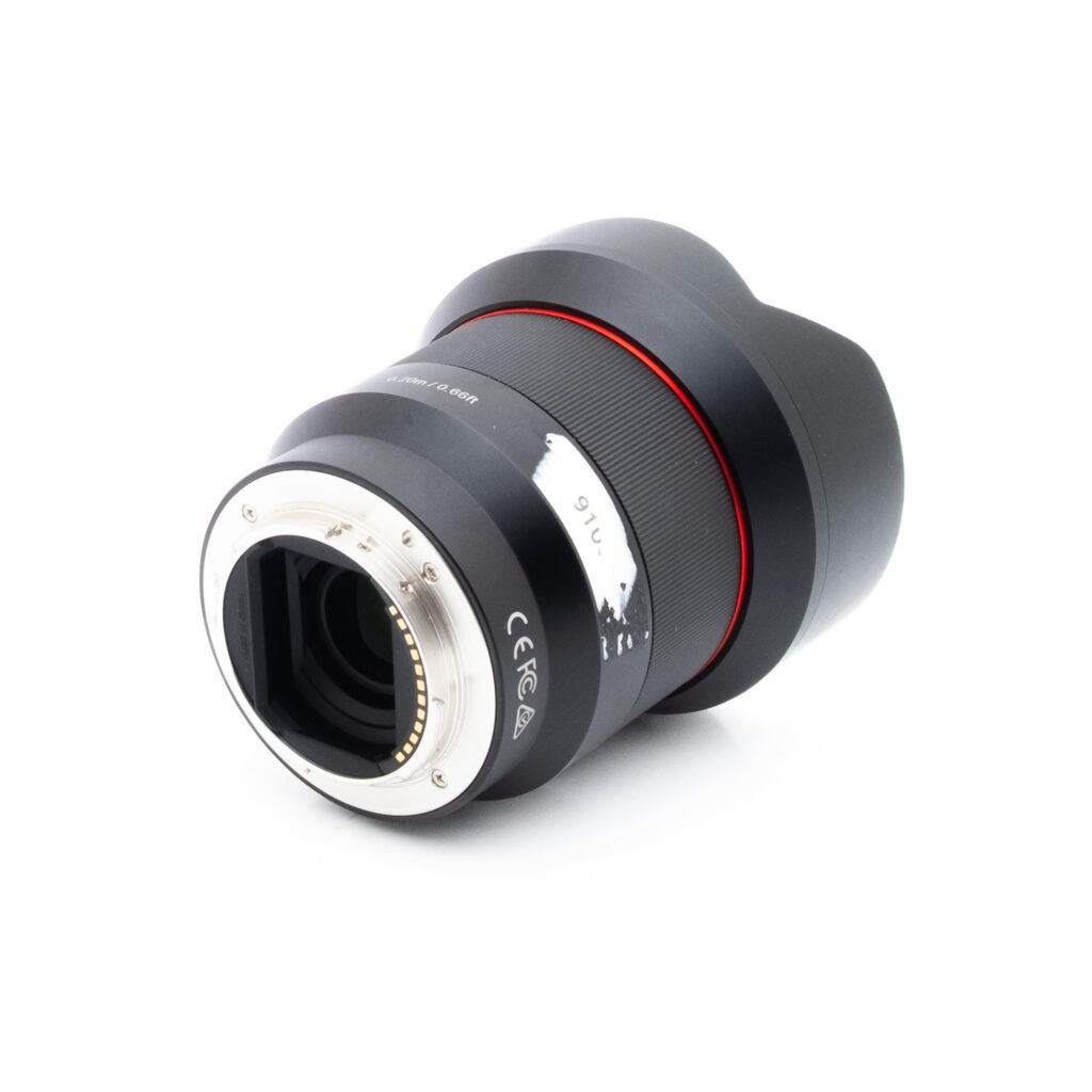 Samyang 14mm f28 FE-1 Samyang AF 14mm f/2.8 Sony FE - Käytetty