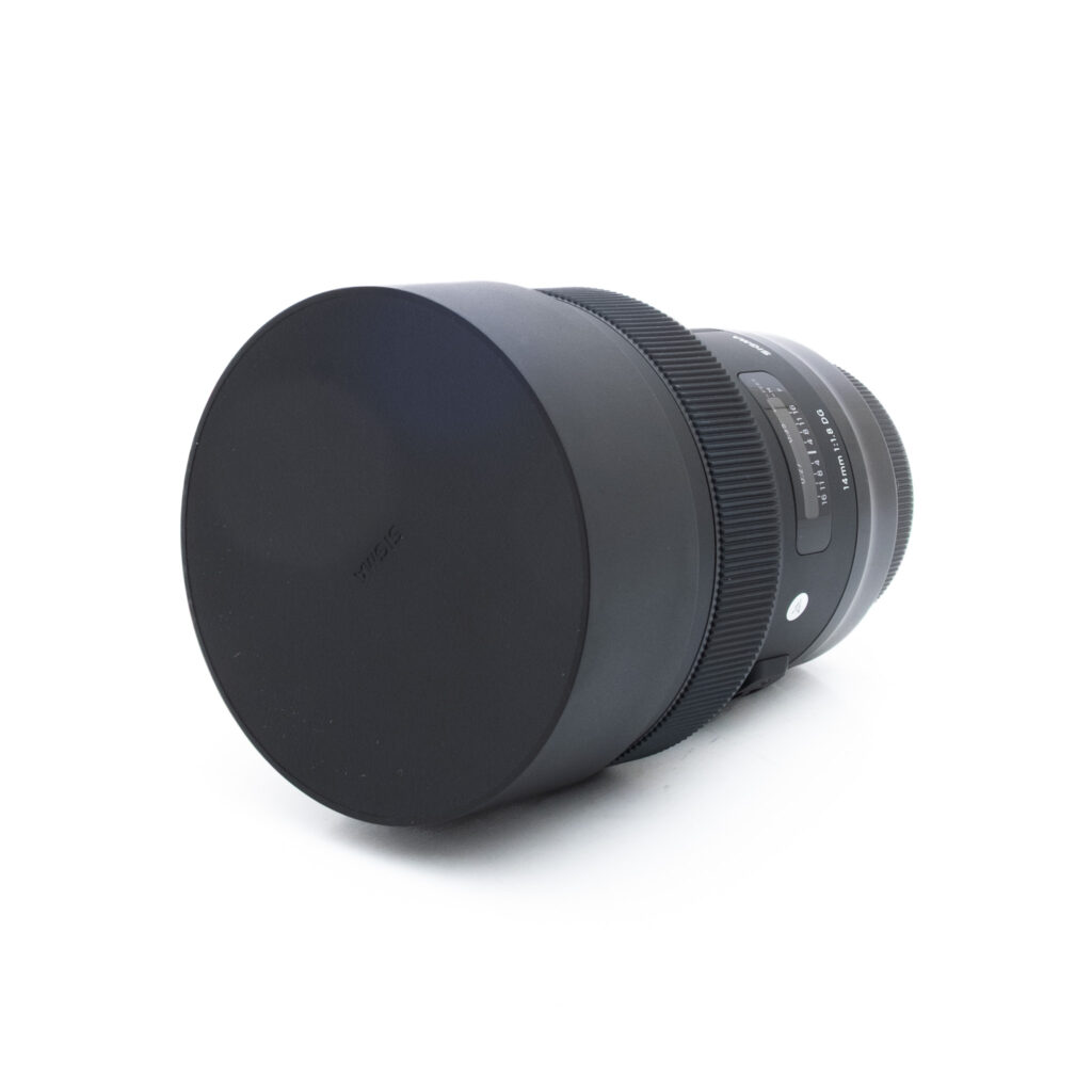 Sigma 14mm f18 DG Canon-3 Sigma Art 14mm f/1.8 DG Canon EF (takuu 6kk) - Käytetty