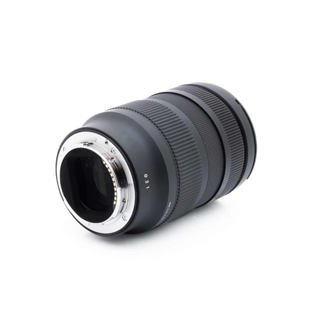 Sigma 28-70mm f28 DG DN Sony-1 Sigma 28-70mm f/2.8 DG DN C Sony FE (Kunto K5, takuu 6kk) - Käytetty