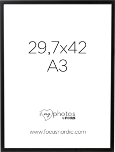800q-01_5100000444 Focus Rock Black 29,7x42 (A3) -julisteessa on musta kehys, keskellä "29,7 x 42 A3", alla "i love photos by Focus" ja alareunassa "www.focusnordic.com" valkoisella pohjalla.