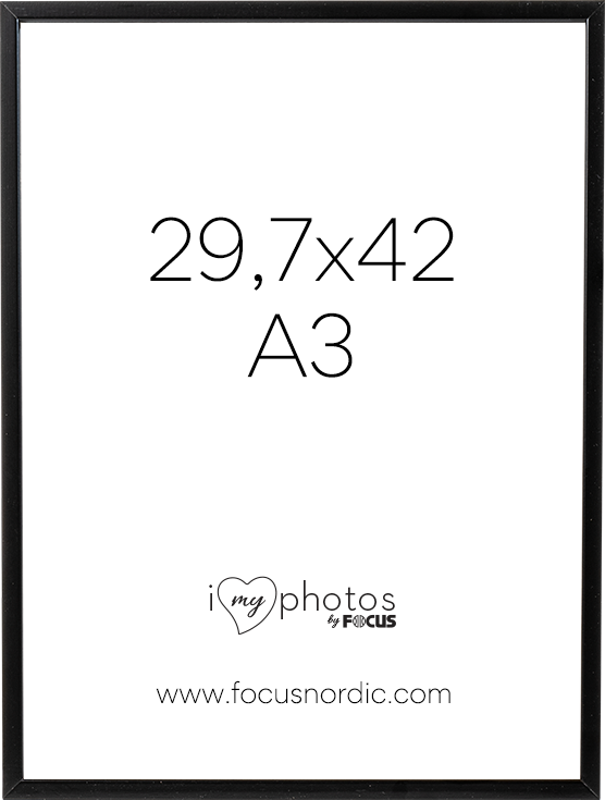 800q-01_5100000444 Focus Rock Black 29,7x42 (A3) -julisteessa on musta kehys, keskellä "29,7 x 42 A3", alla "i love photos by Focus" ja alareunassa "www.focusnordic.com" valkoisella pohjalla.